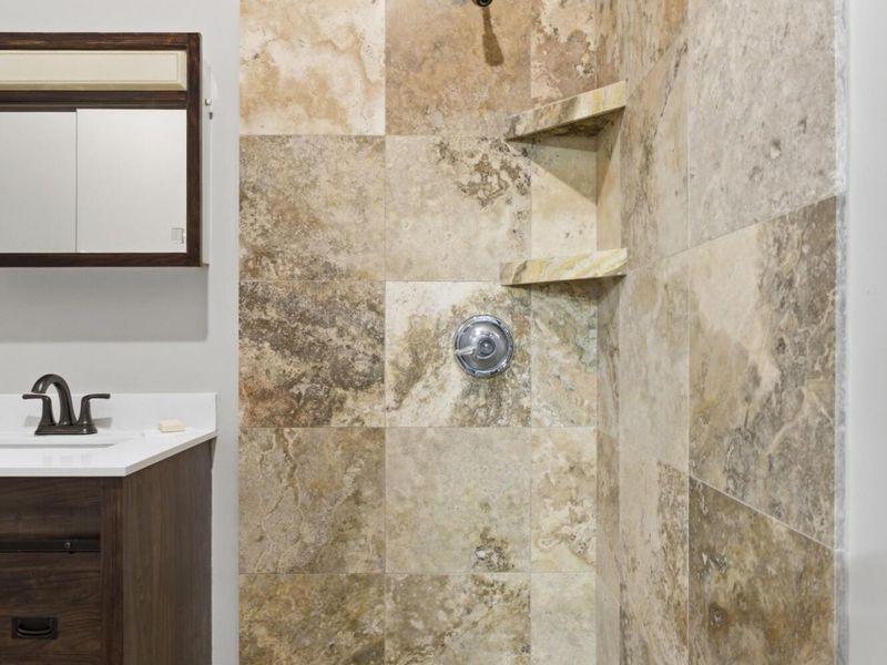 1115 Lawrence Drive , Columbus, OH 43207 Photo 13