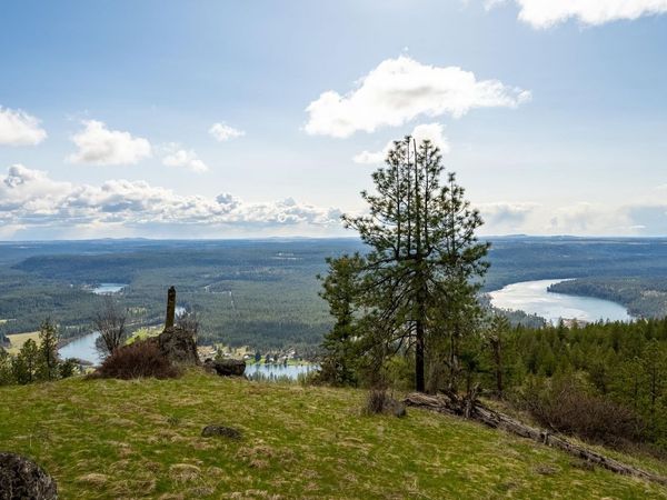 16510 N Abigail Ln, Spokane, WA 99208