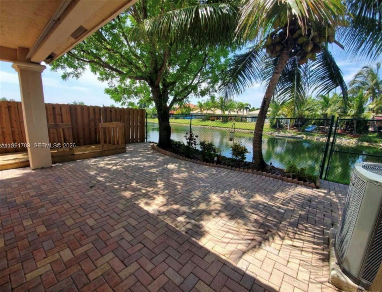 7464 SW 164th Ct, Unit -, Miami, FL 33193 Photo