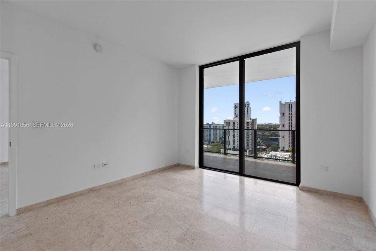 88 SW 7th St, Unit 904, Miami, FL 33130 Photo