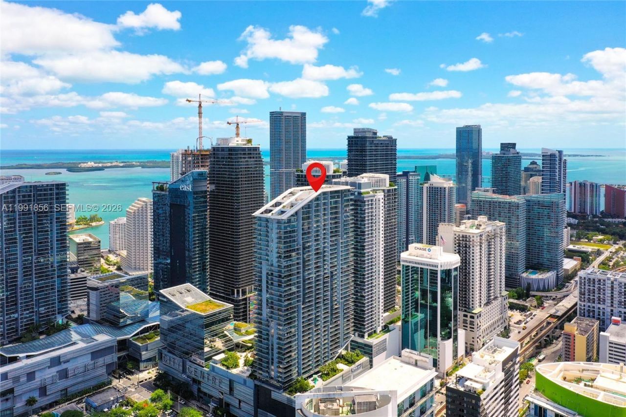 88 SW 7th St, Unit 904, Miami, FL 33130 Photo