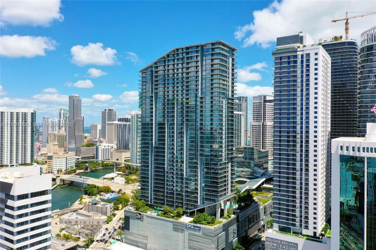 88 SW 7th St , Unit 904, Miami, FL 33130 Photo