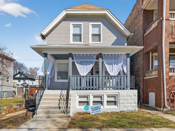 5252 W Adams Street , Chicago, IL 60644