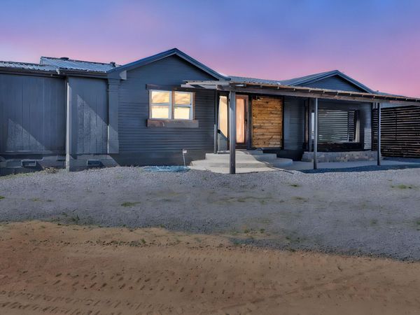 37 Cereza Circle, Los Lunas, NM 87031