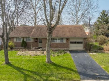 454 Goldleaf Avenue, Vandalia, OH 45377