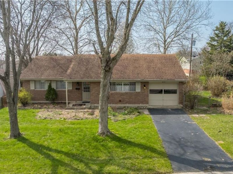 454 Goldleaf Avenue, Vandalia, OH 45377 Photo 1