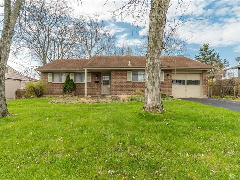 454 Goldleaf Avenue, Vandalia, OH 45377 Photo 2