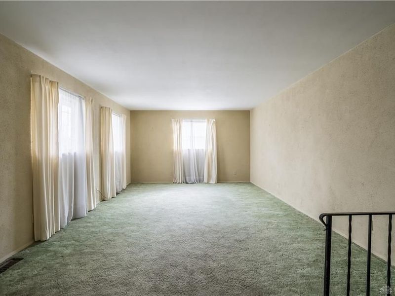 454 Goldleaf Avenue, Vandalia, OH 45377 Photo 6