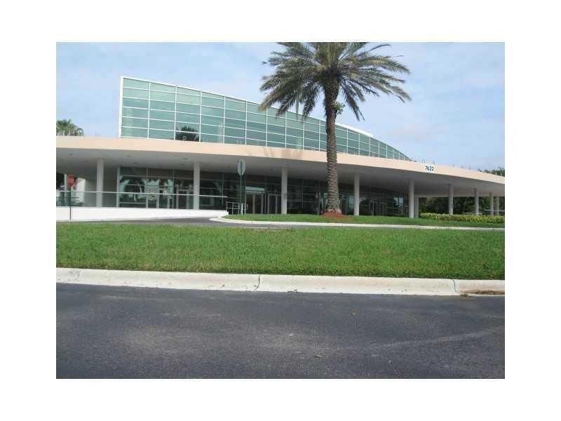 9419 S Belfort Circle, Unit 9419, Tamarac, FL 33321 Photo