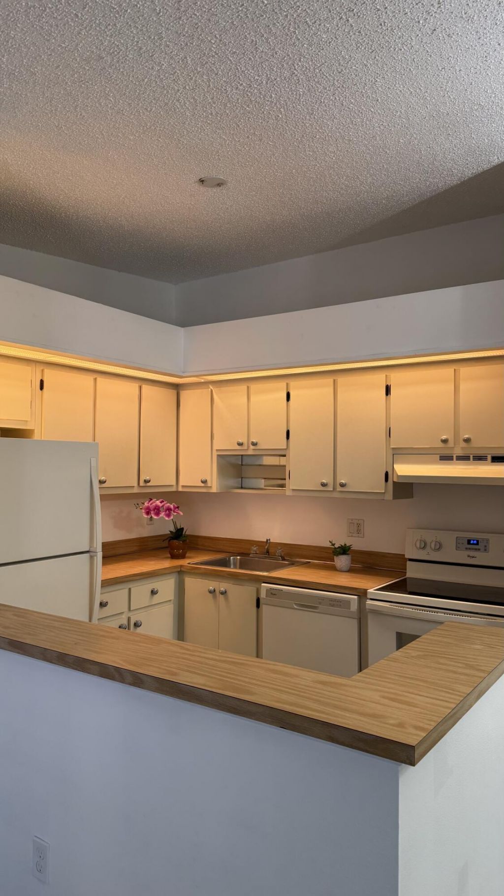 9419 S Belfort Circle, Unit 9419, Tamarac, FL 33321 Photo