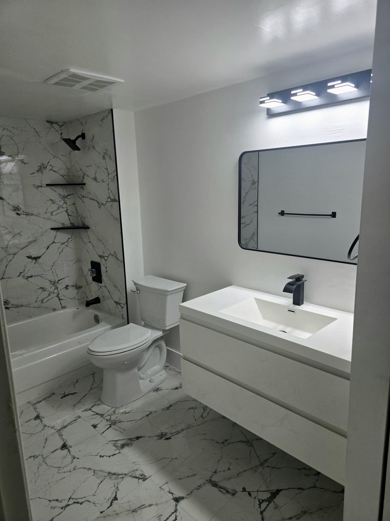 4204 Waterview Circle, Palm Springs, FL 33461 Photo