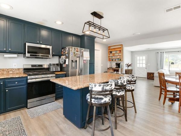 12738 Lakeshore Drive, Lakeside, CA 92040