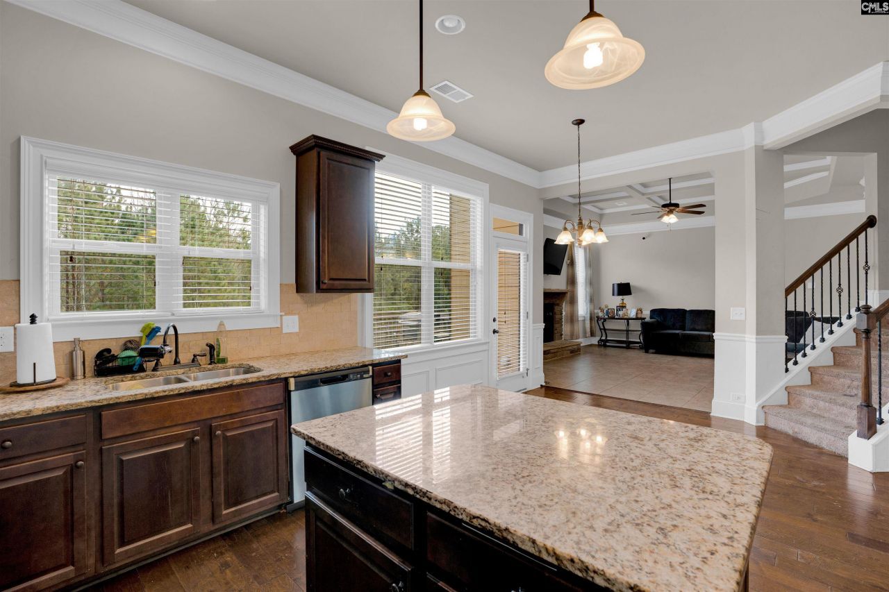 340 View Drive Photo 10