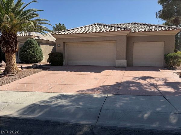 3148 Darby Falls Drive , Las Vegas, NV 89134