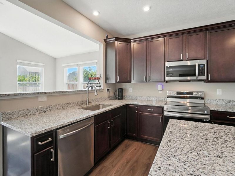 502 Conley Drive , Commercial Point, OH 43116 Photo 6