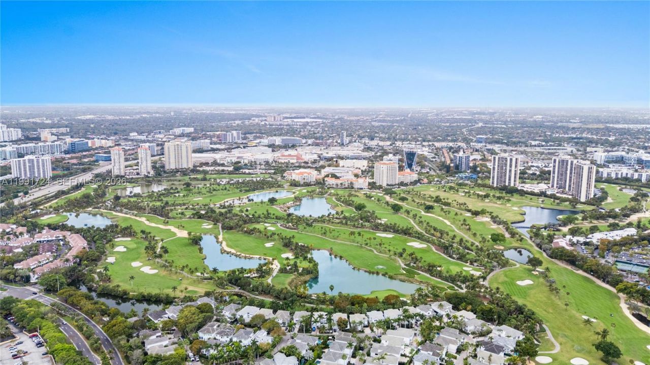 3675 N Country Club Dr, Unit 1501, Aventura, FL 33180 Photo