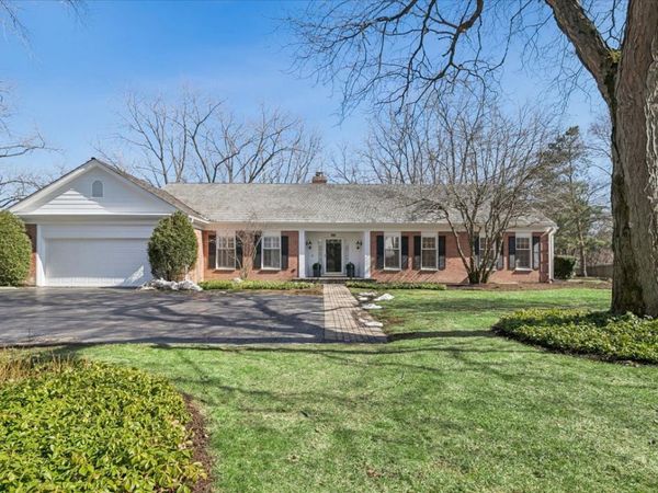 45 E Mallard Lane, Lake Forest, IL 60045