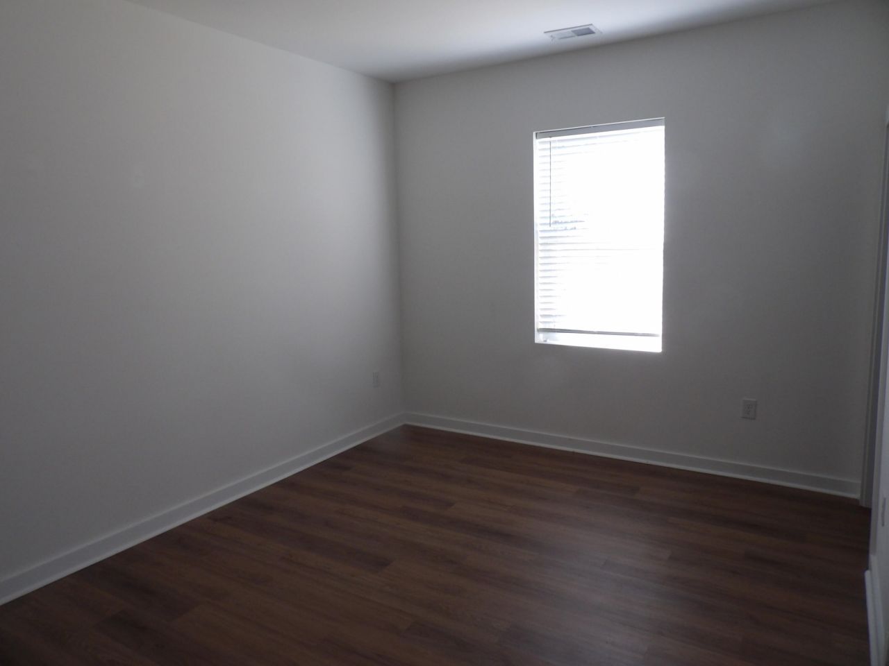 2635 S Allen Drive Photo 5