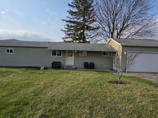 419 E Washington Street, Pandora, OH 45877