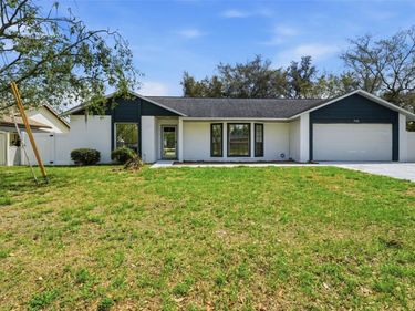 770 CLOVERLEAF BOULEVARD , DELTONA, FL 32725