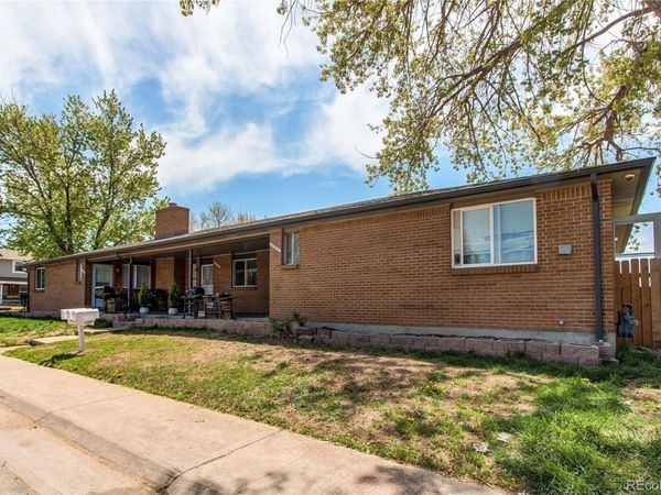 14200 E 22nd Place, Aurora, CO 80011