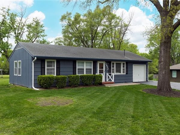 12932 Virginia Avenue, Kansas City, MO 64146