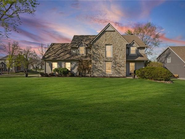 11505 Lowell Avenue, Overland Park, KS 66210