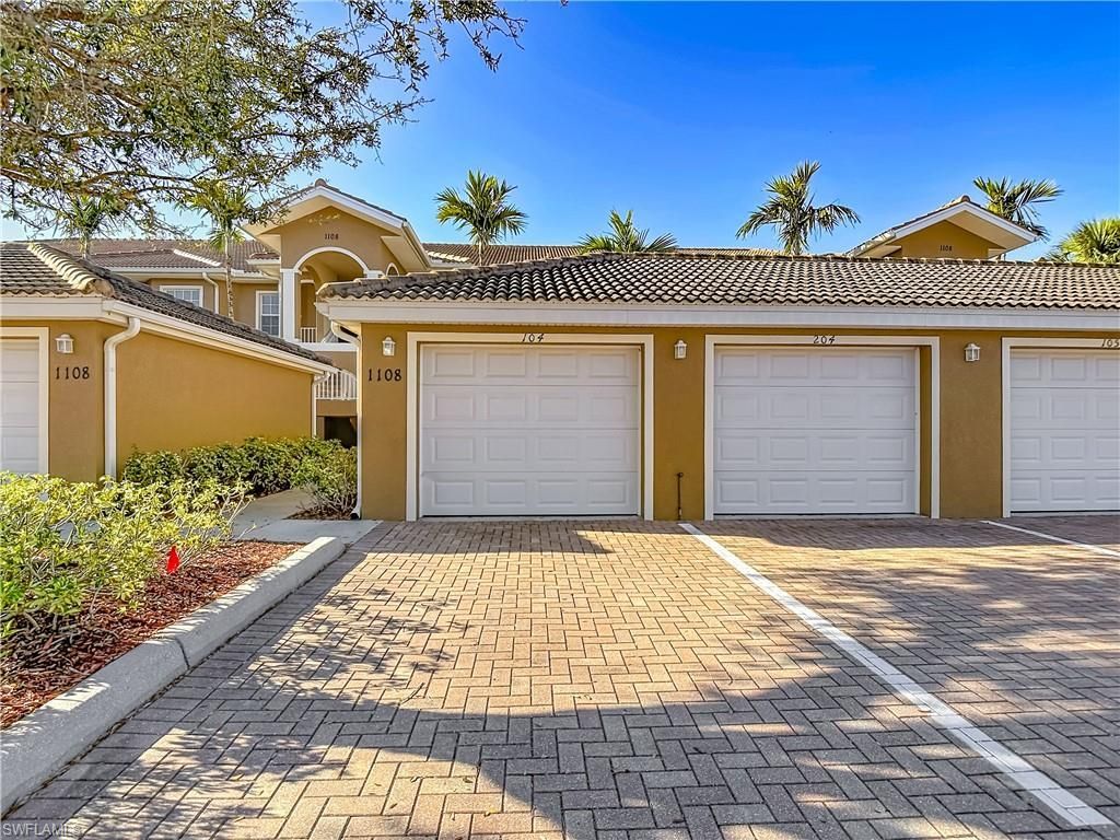 1108 Winding Pines Cir, Unit 104, Cape Coral, FL 33909 Photo