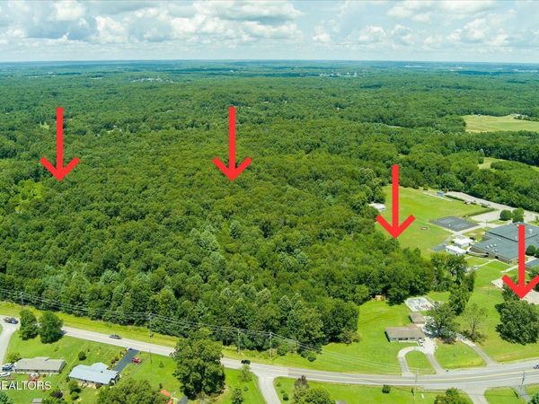 3710 Lantana Rd, Crossville, TN 38572