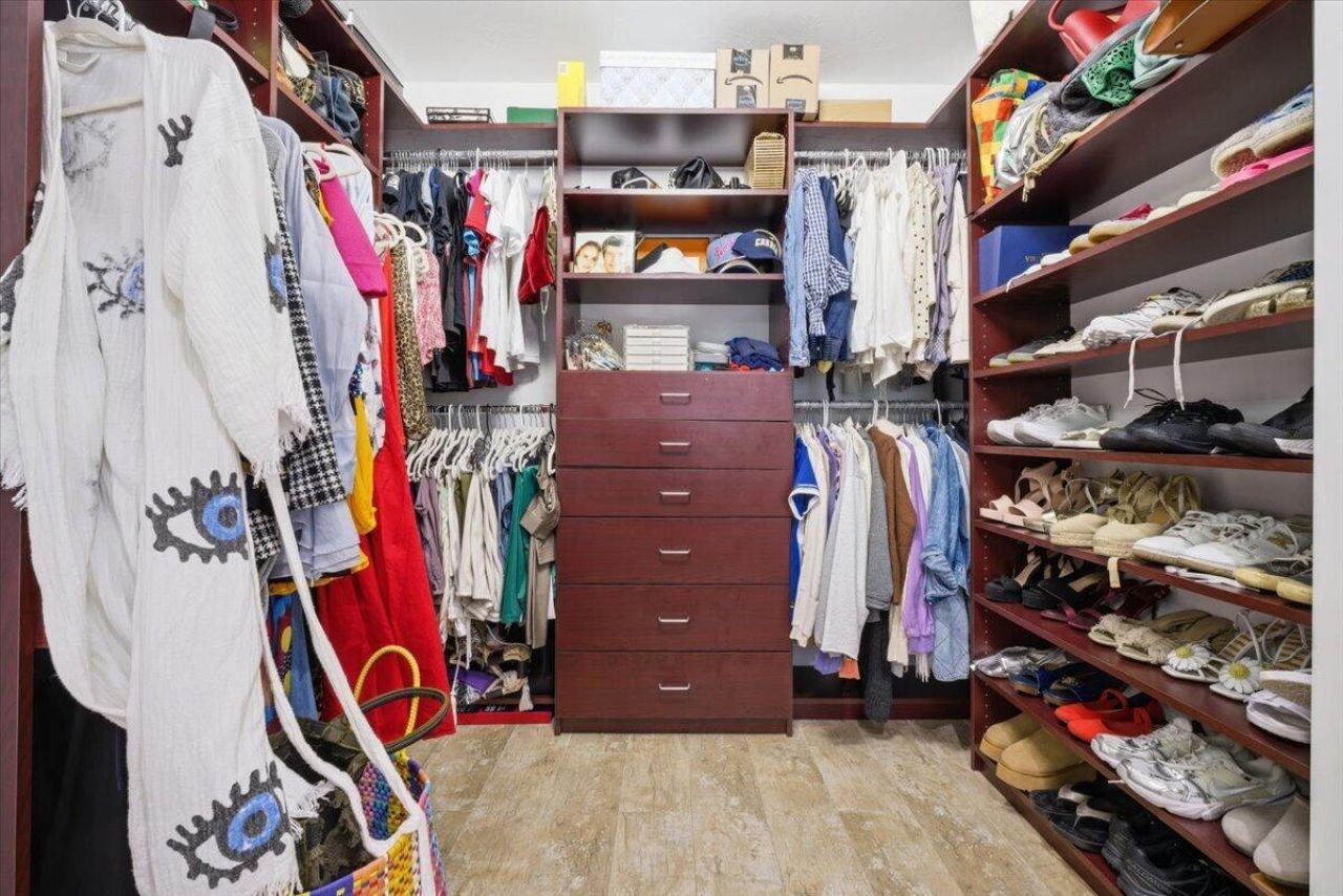 20100 NE 20th Court, Miami, FL 33179 Photo