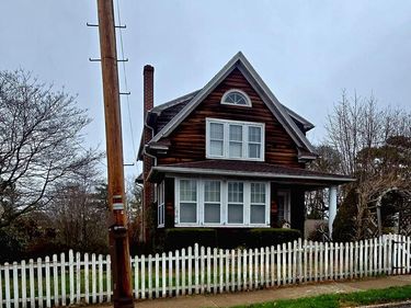 1900 3RD AVENUE, POTTSVILLE, PA 17901