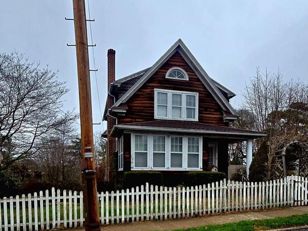 1900 3RD AVENUE, POTTSVILLE, PA 17901