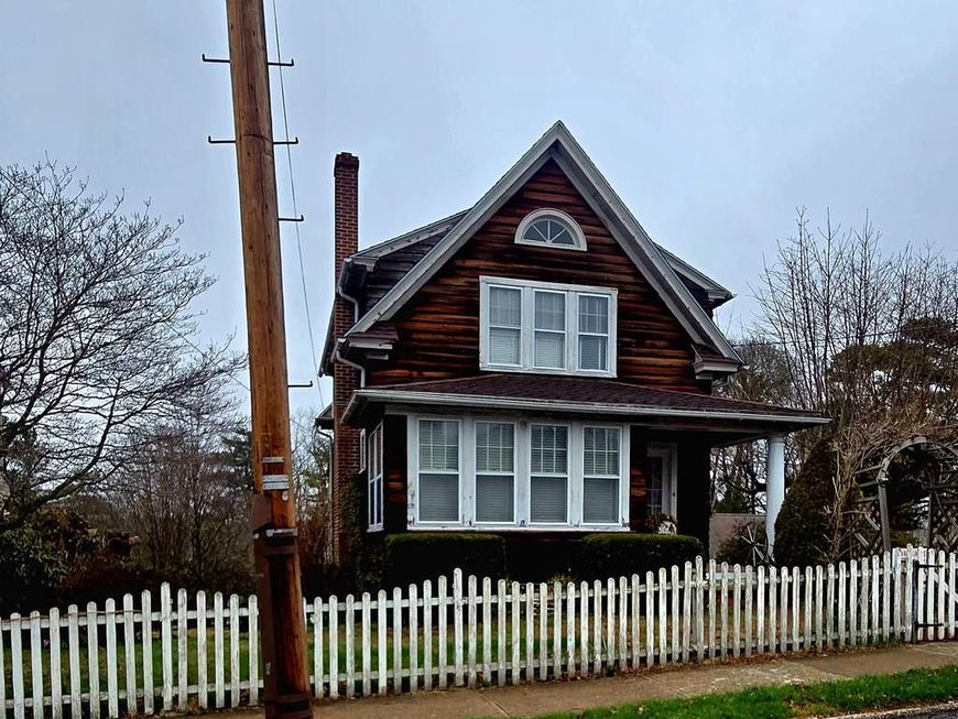 1900 3rd Avenue, Pottsville, PA 17901 Main Photo