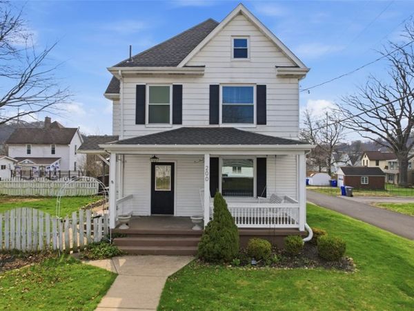 200 Clark St, Mars, PA 16046