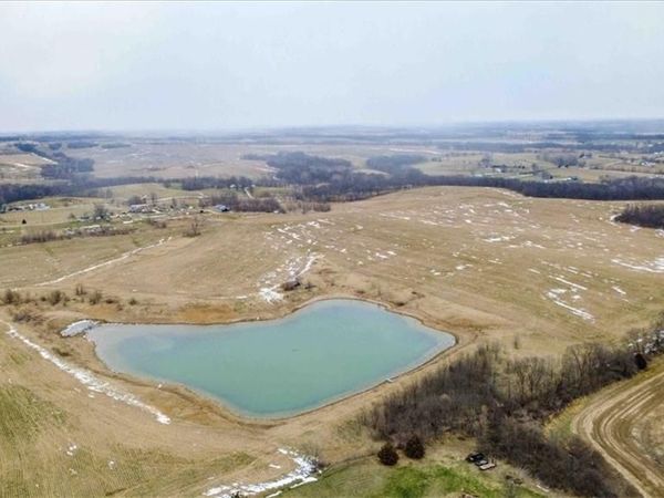 22305 P Highway, Weston, MO 64098