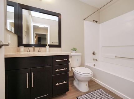 6400 Christie Ave #2304, Unit 2304, Emeryville, CA 94608 Photo