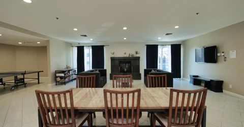 6400 Christie Ave #2304, Unit 2304, Emeryville, CA 94608 Photo