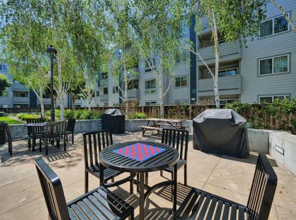 6400 Christie Ave #2304, Unit 2304, Emeryville, CA 94608 Photo