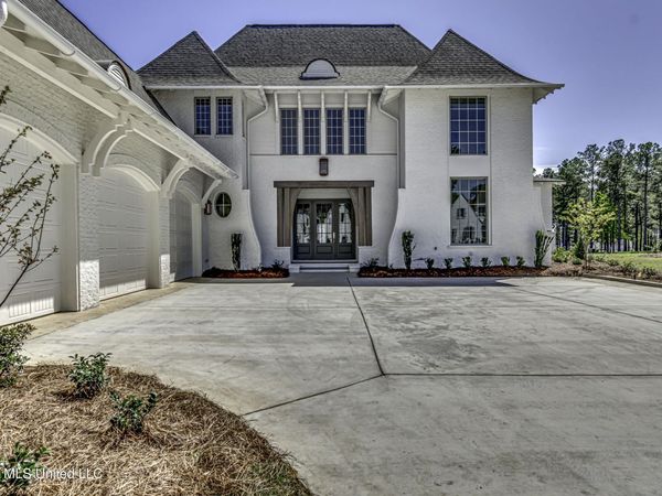 103 Lamour Point, Madison, MS 39110