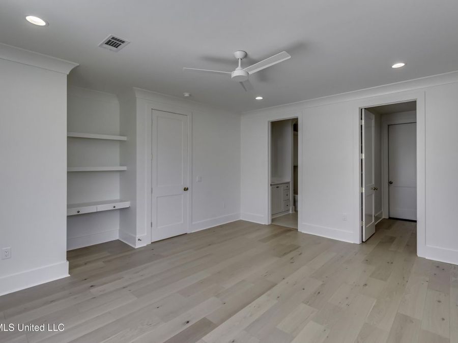 Property Image 58