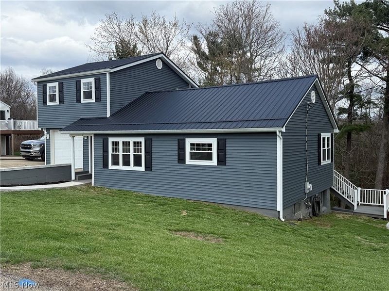 17 Grandview Road, Cambridge, OH 43725 Photo 3