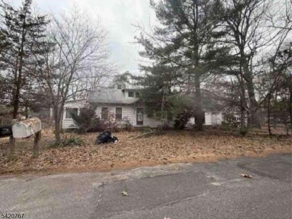 36 Juniper Rd, Millville, NJ 08332