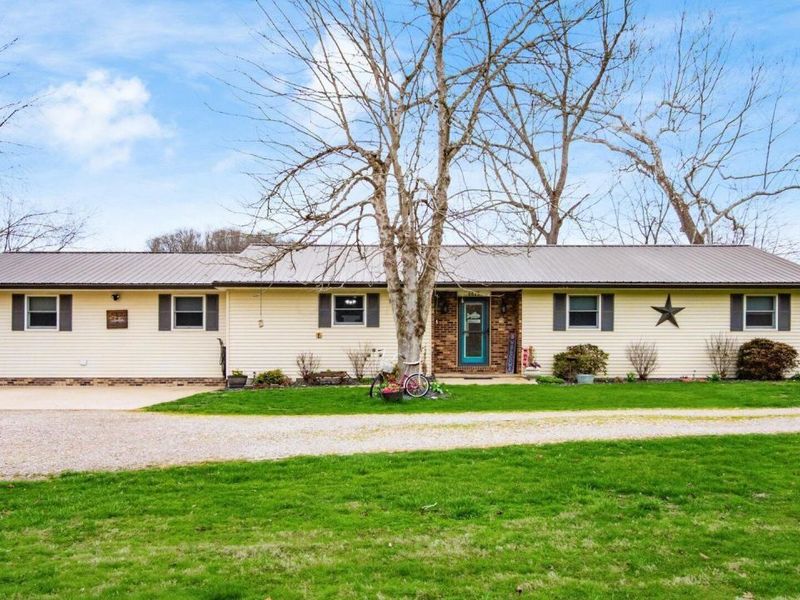 6625 S River Road, Blue Rock, OH 43720 Photo 3