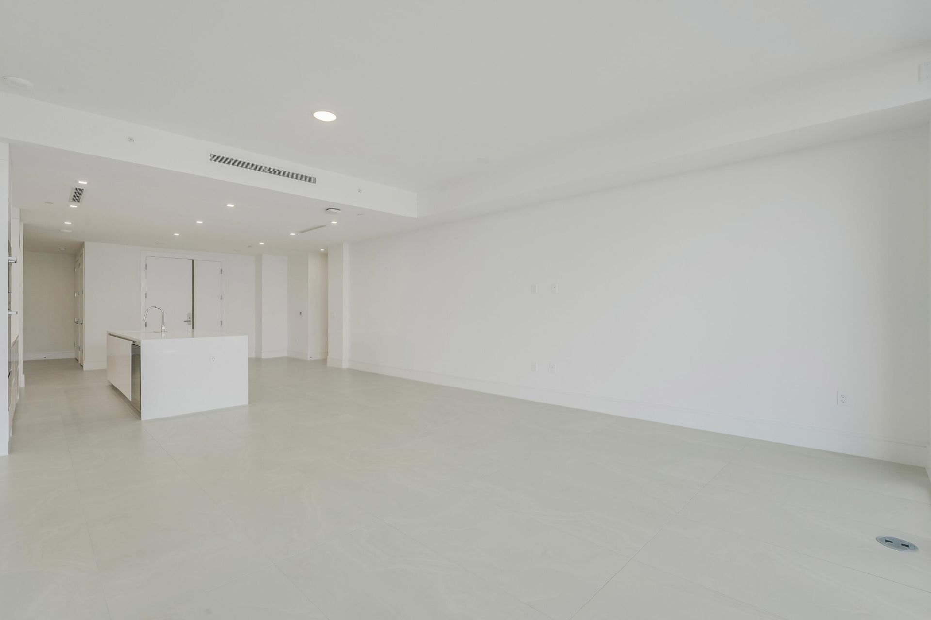 220 Lake Shore Drive, Unit 704, Lake Park, FL 33403 Photo