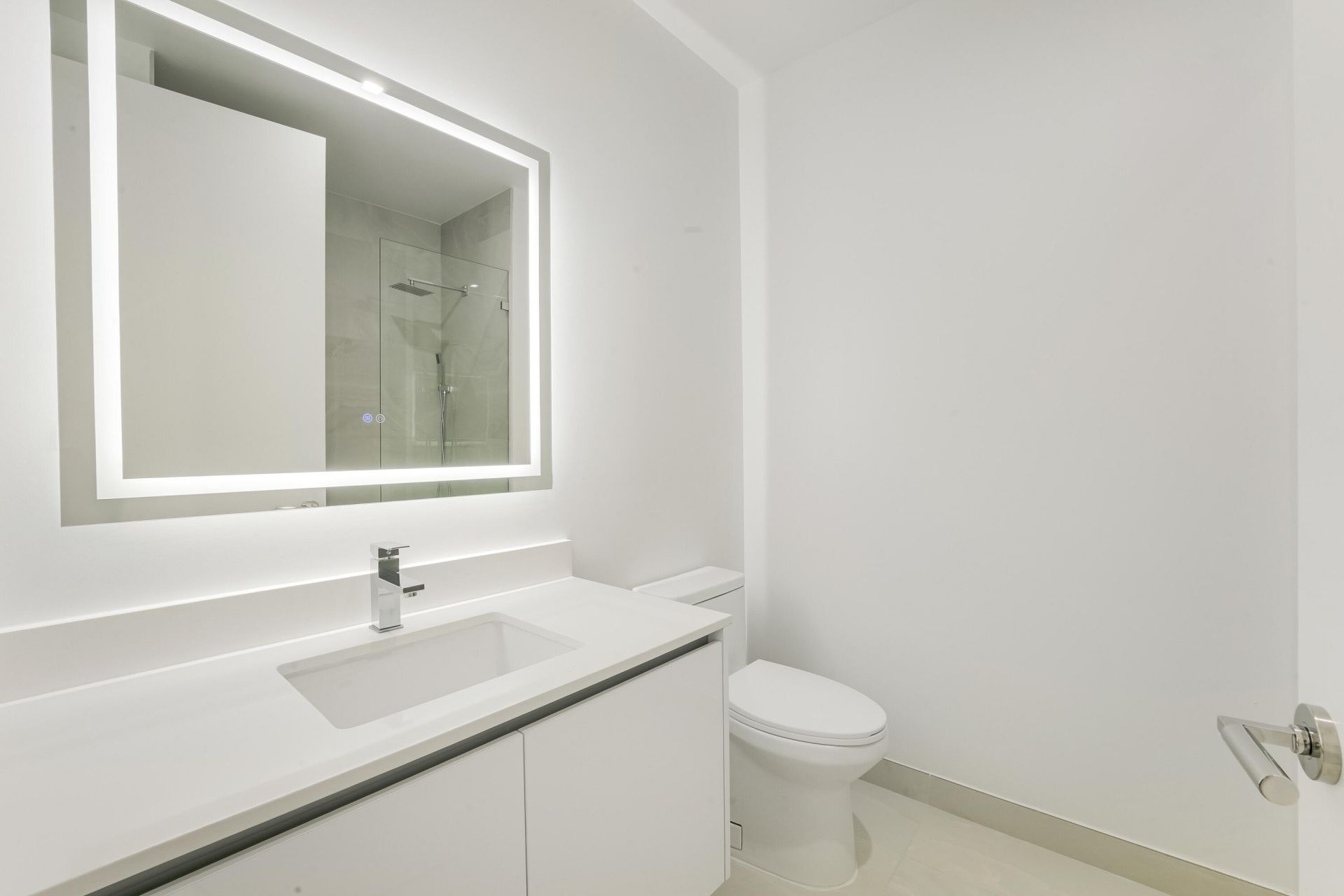 220 Lake Shore Drive, Unit 704, Lake Park, FL 33403 Photo