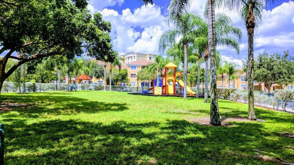 5600 NW 61st Street, Unit 1015, Coconut Creek, FL 33073 Photo