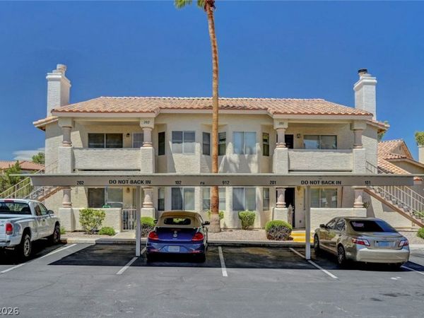 913 Falconhead Lane , Unit 201, Las Vegas, NV 89128