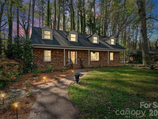604 Whittington Place, Statesville, NC 28677