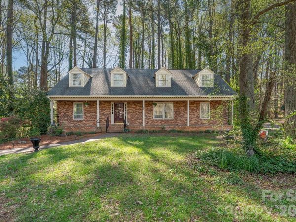604 Whittington Place, Statesville, NC 28677