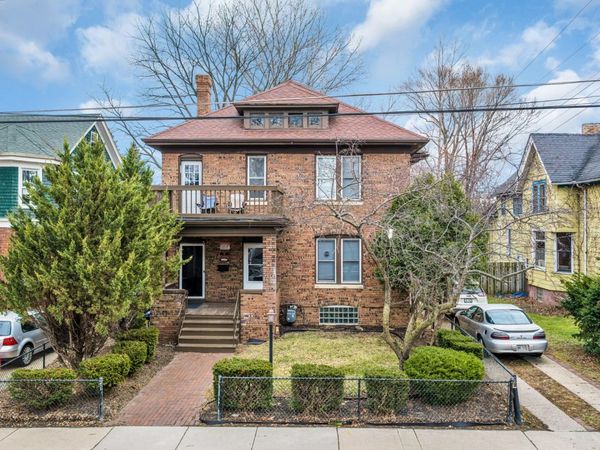 6027 18th Ave, Kenosha, WI 53140